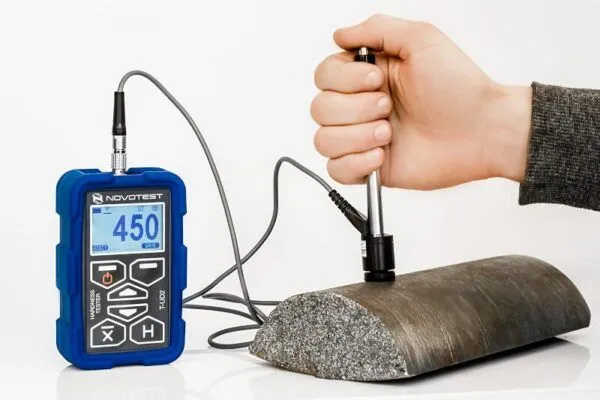 سختی سنج فلزات پرتابل ضربه ای Leeb Hardness Tester NOVOTEST T-D2 (1)